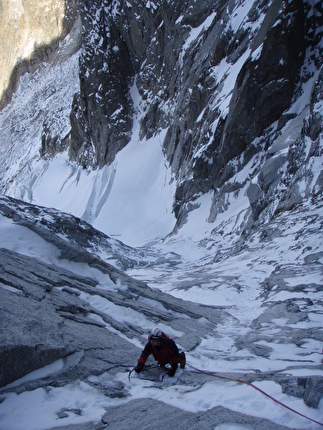 Marco Ghisio - Marco Ghisio sulle Drus, couloir nord est Checchinel - Jager, 2011