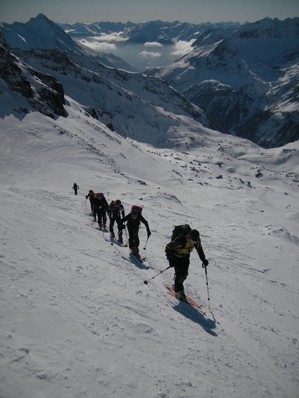 Scialpinismo Alti Tauri, Austria - Langschneid (2688m): gli ultimi metri per raggiungere la cima
