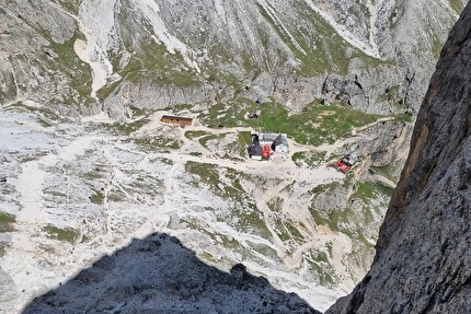Punta Emma, Rosengarten, Dolomites, Luca Giupponi, Rolando Larcher - Rifugio Vajolet, Rosengarten, Dolomites