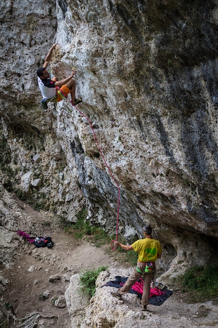 San Liberale - Emanuele Pellizzari climbing Argo 7a