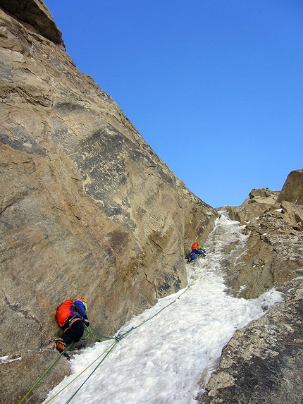 Alpinisti sloveni salgono nuove vie in Kirghizistan