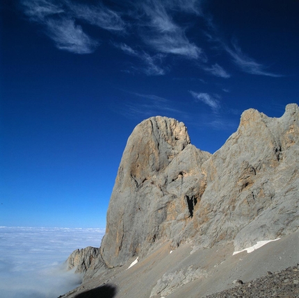 Picos de Europa, Naranjo de Bulnes, rock climbing in Spain's secretive mountain paradise 