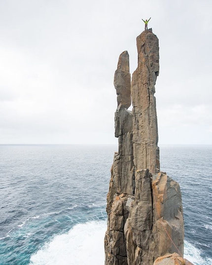 Tasmania, Australia, Jorg Verhoeven, Katharina Saurwein - Jorg Verhoeven and Katharina Saurwein climbing the 4 pillars of Hercules at Cape Raoul in Tasmania