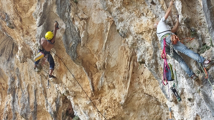 Climbing Cueva di Collepardo - Gianluca and Domenico: the old guard in action.