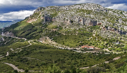Guida ai sentieri di Selvaggio Blu, Sardegna - Oltre Selvaggio Blu, sui sentieri del Supramonte di Baunei in Sardegna
