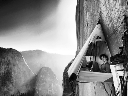 Adam Ondra, Dawn Wall, El Capitan, Yosemite - Adam Ondra resting after having free climbed the first 9 pitches on Dawn Wall, El Capitan, Yosemite on 14/11/2016