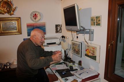 Giancarlo Dolfi - Giancarlo Dolfi in ufficio