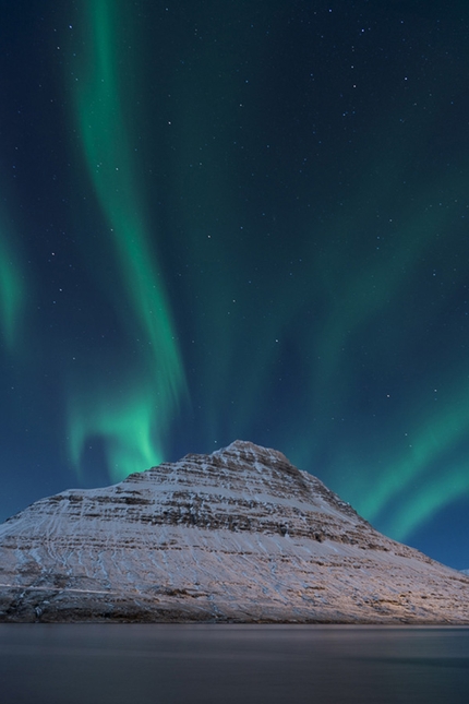 Iceland, ice climbing, Albert Leichtfried, Benedikt Purner - Northern lights at Holmartindur