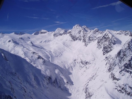 Adamello ski mountaineering - Calotta and Pisgana seen from the helicopter