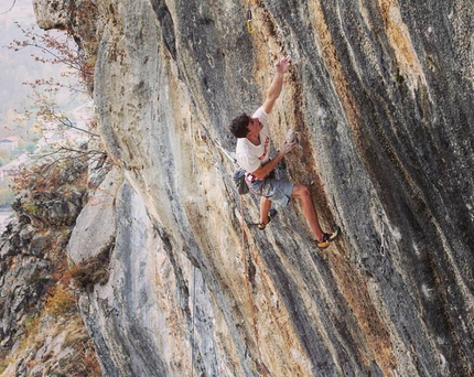 Stefano Carnati - Stefano Carnati repeating Noia at Andonno, Italy's first 8c+ freed in 1993 by Severino Scassa