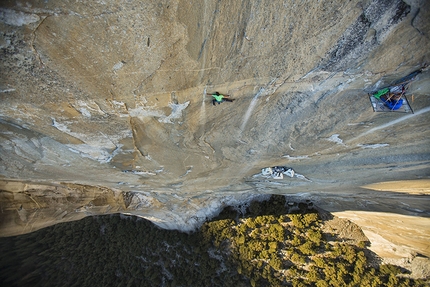 Dawn Wall, El Capitan, Yosemite, Tommy Caldwell, Kevin Jorgeson - Kevin Jorgeson high on the Dawn Wall El Capitan, Yosemite, January 2015.