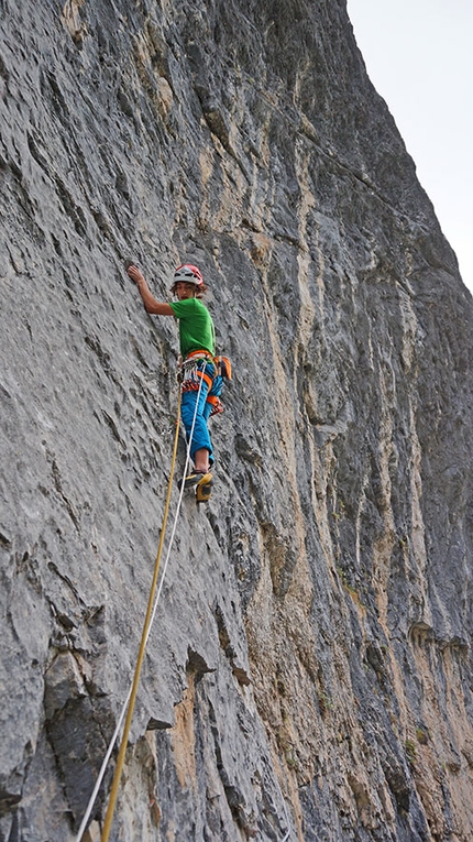 Alessandro Larcher si aggiudica Silverado in Val di Tovel, Dolomiti di Brenta