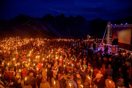 David Lama - On July 19, 2019 more than 1600 people gathered in memoriam of David Lama in front of his beloved home mountains, the Kalkkögel in Tirol/Austria.