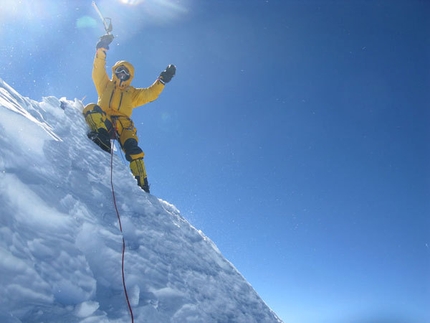 Simone Moro, l'alpinismo, la vita, le paure prima del GII in inverno
