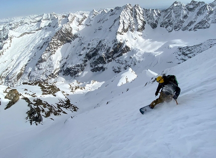 Punta Patrì Sud, new ski descent by Davide Capozzi, Alessandro Letey, Mike Arnold