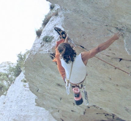Patrick Berhault - Patrick Berhault making the first ascent of Diretta al Tetto di Monte Cucco, Finale Ligure, 1980