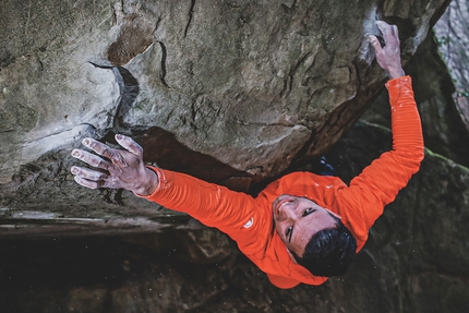 Elias Iagnemma - Elias Iagnemma su Ganesh 8C+ a Tintorale, uno dei boulder più difficili al mondo liberato dal 26enne il 2 febbraio 2022