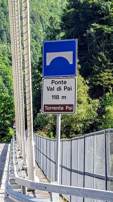 Pai Bridge, Val Gerola, Val di Pai, Cristian Candiotto - The crag The Pai Bridge in Val di Pai, Val Gerola, Italy