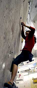 arrampicata, boulder contest BSide, Leoncini