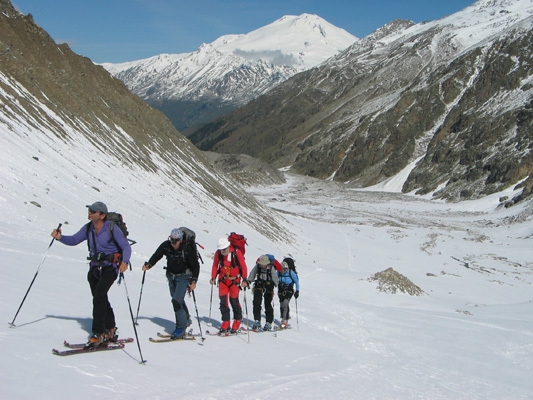 Russia - Mount Elbrus sci