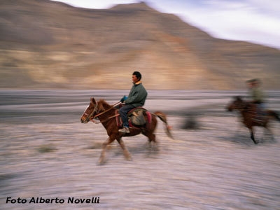Mustang - Trekking lungo l’antica via carovaniera tra Nepal e Tibet