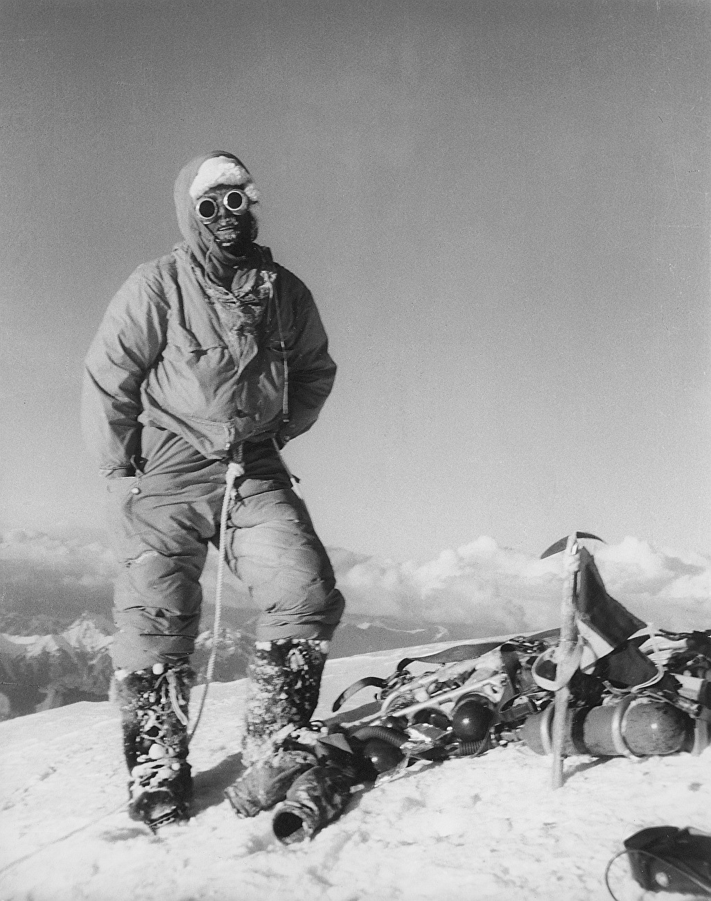 K2 1954.