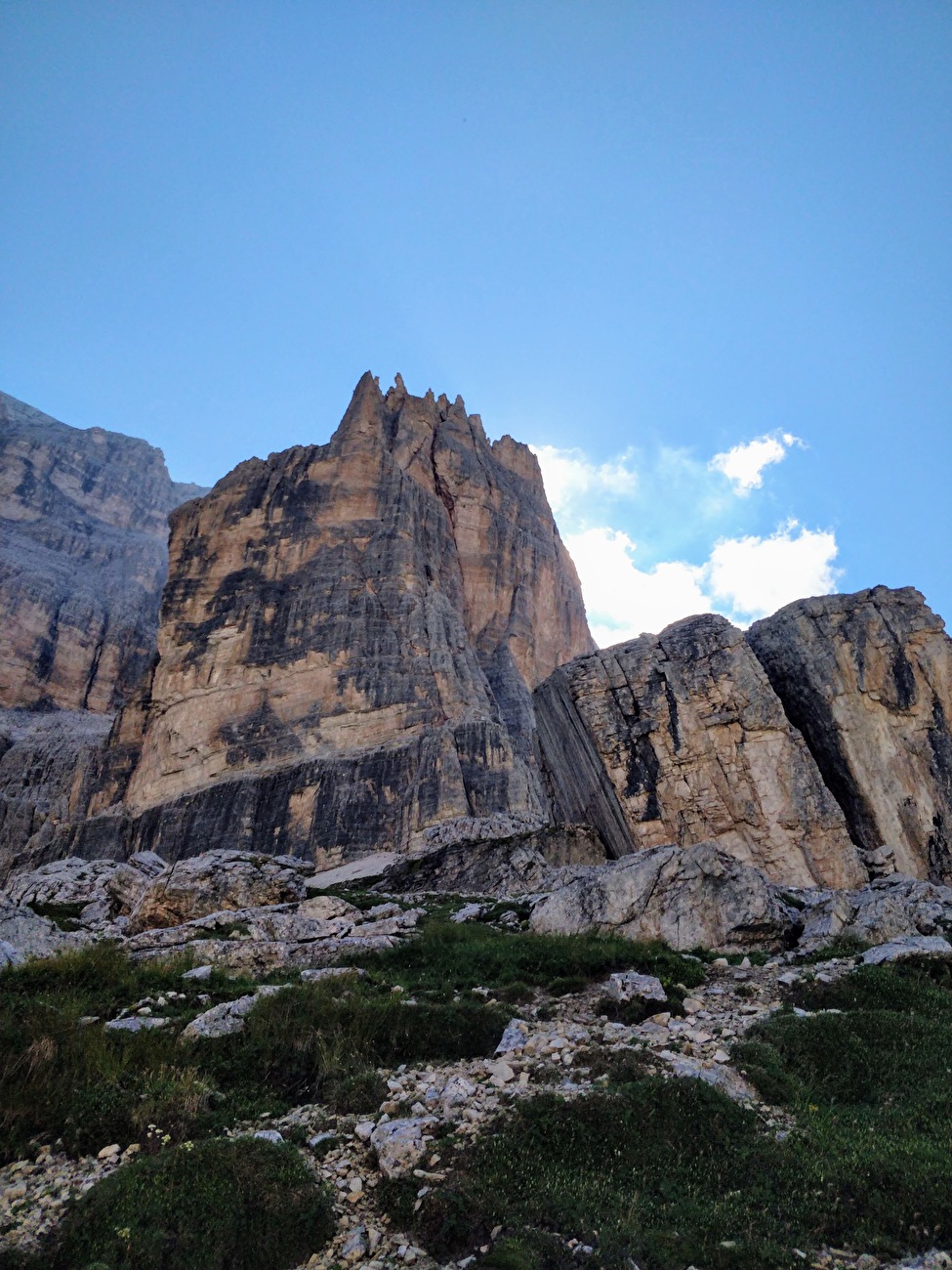 Castelletto della Tofana di Rozes, Dolomiti