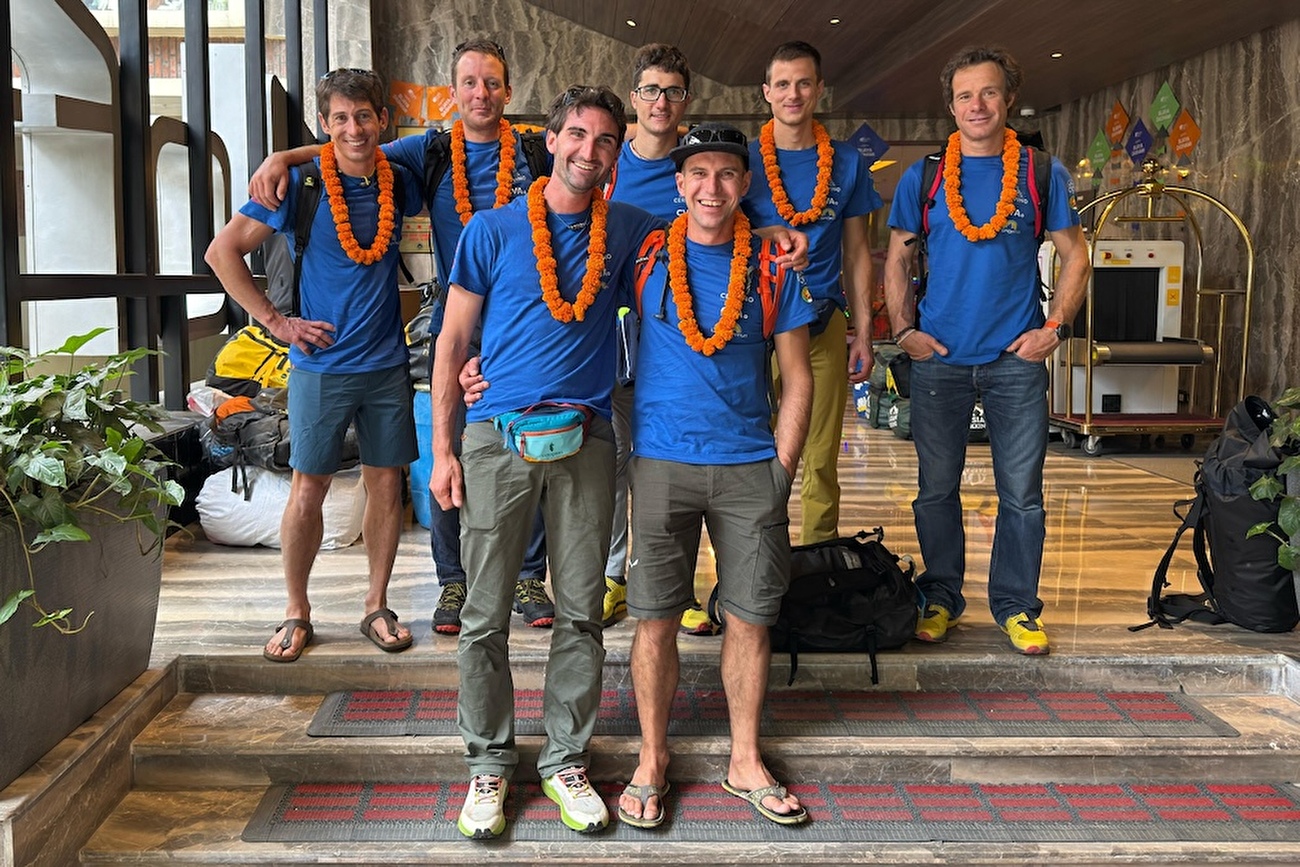 Langtang Nepal, Roger Bovard, François Cazzanelli, Emrik Favre, Jerome Perruquet, Francesco Ratti, Stefano Stradelli, Giuseppe Vidoni