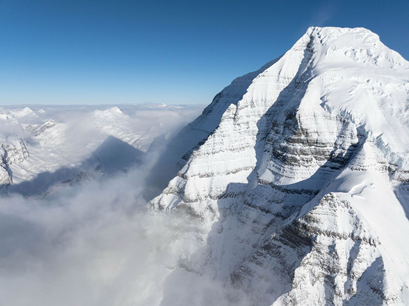 Mount Robson, Canada, Christina Lustenberger, Guillaume Pierrel