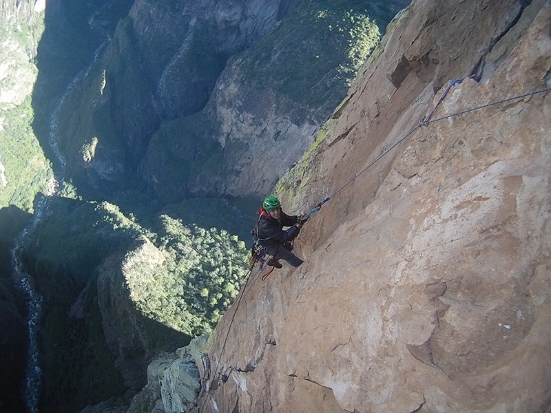 El Gigante, Mexico