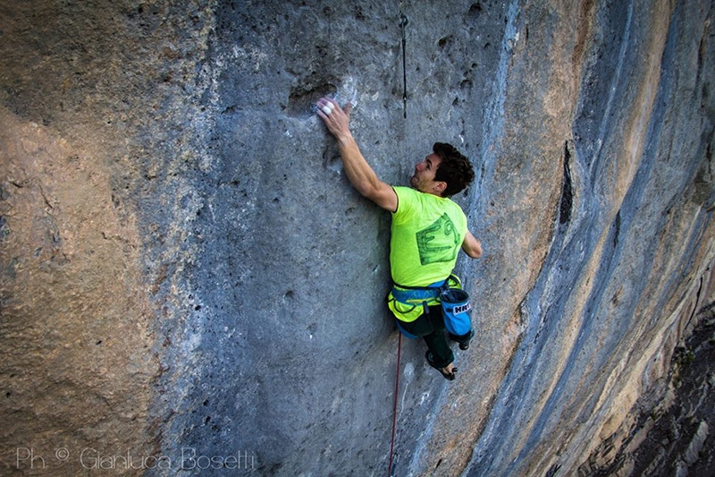 Stefano Ghisolfi climbs Biographie 9a+ at Céüse