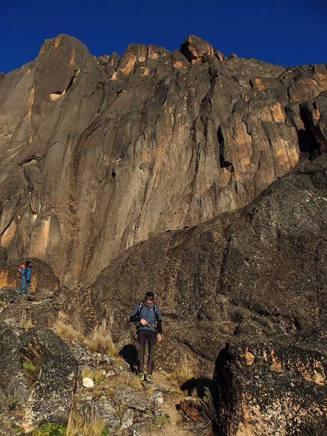 Bolivia, Cordillera Quimsa Cruz, Gran Muralla, Enrico Rosso 