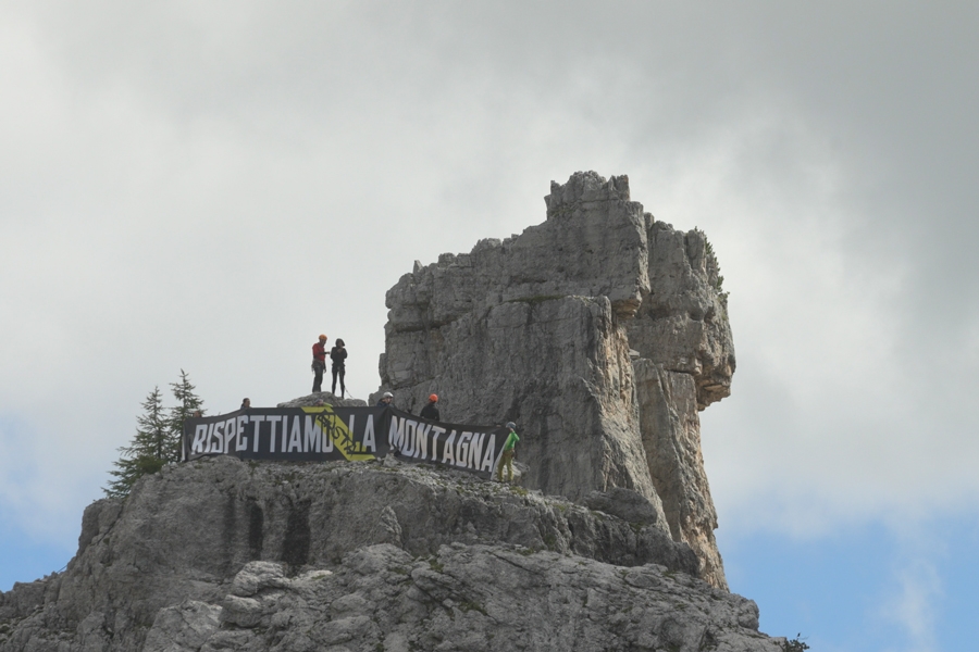 Cinque Torri Dolomites Flash Mob