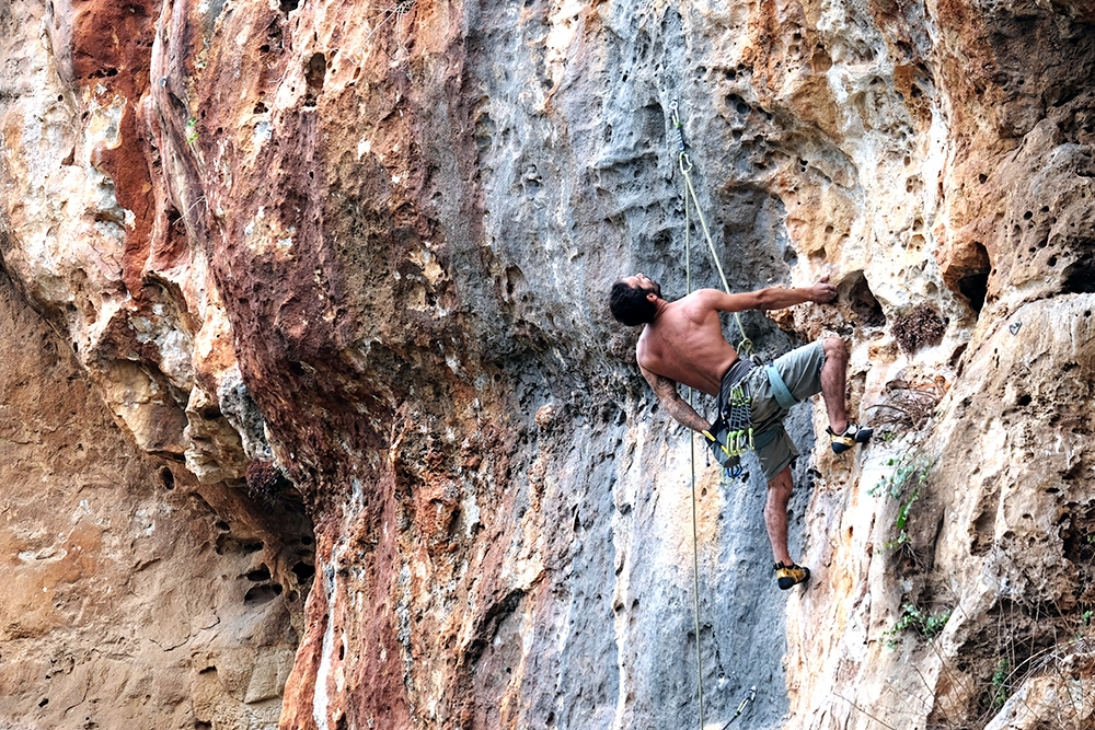 Dario Di Gabriele, climbing, Sicily