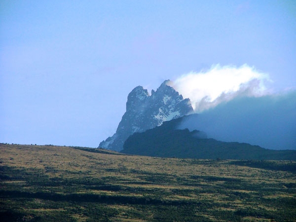 Mount Kenya, trekking & mountaineering in Africa