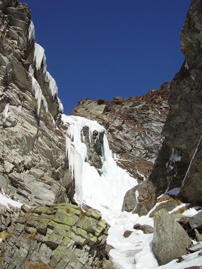 Val d’Aosta, Francia e Svizzera - condizioni cascate di ghiaccio