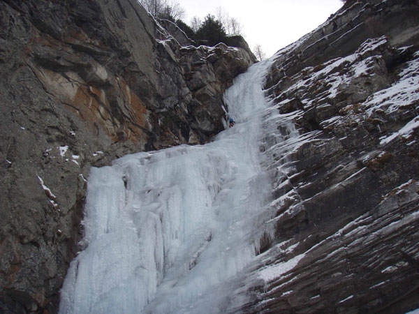 Valle d’Aosta e Val Varaita: aggiornamento Bollettino condizioni cascate