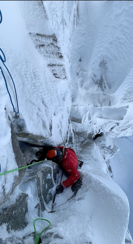 Cuori di ghiaccio Grand Flambeau - Cuori di ghiaccio: Grand Flambeau, Mont Blanc. Ezio Marlier, Sergio Fiorenzano 25/10/2019
