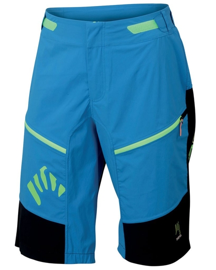 Walking shorts Rapid Baggy Short - Strong, comfortable and stretchy walking & adventure biking shorts.