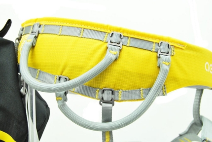 Revolutionary rock climbing harness Aeron Flex - Revolutionary sport climbing harness with customizable gear loops system
