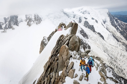 Arc’teryx Alpine Academy 2022 a Chamonix – partecipa alle clinics con C.A.M.P.! - C.A.M.P. offre a 3 coppie di appassionati la possibilità di partecipare ad 1 delle 3 clinics che si svolgeranno il 2 luglio dell'Arc’teryx Alpine Academy.