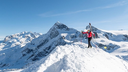 La Sportiva main sponsor della nazionale svizzera di sci alpinismo - La Sportiva fornirà le divise ufficiali alla nazionale del prestigioso Swiss Alpine Club, la nazionale svizzera di sci alpinismo.