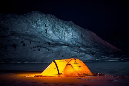Ferrino Basecamp Experience with French Arctic explorer Alban Michon - Ferrino Basecamp Experience with Alban Michon: the French Arctic explorer will accompany groups into the mountains in complete autonomy.