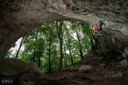 Primo 8c+ per Janja Garnbret! - La 16enne climber slovena Janja Garnbret, atleta C.A.M.P., ha salito il suo primo 8c+.