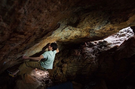 Paul Robinson repeats King of Limbs 8B/8B+ at Rocklands, South Africa