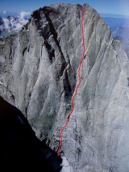 Memento Mori al Pizzo Badile, prima solitaria per Rossano Libera