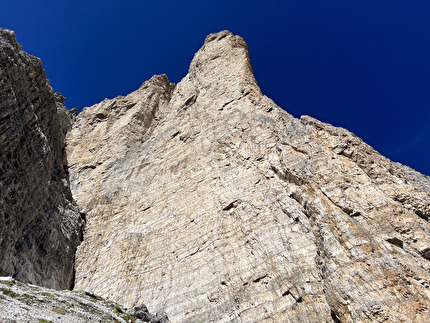 Cima Piccola, Tre Cime di Lavaredo, Dolomites - Muro Giallo, aka Gelbe Mauer or Perlen vor die Säue at Cima Piccola, Tre Cime di Lavaredo, Dolomites