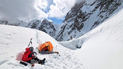 K2  - Matteo Sella and Tommaso Lamantia, acclimatising at 6100m on the south face of K2, July 2024