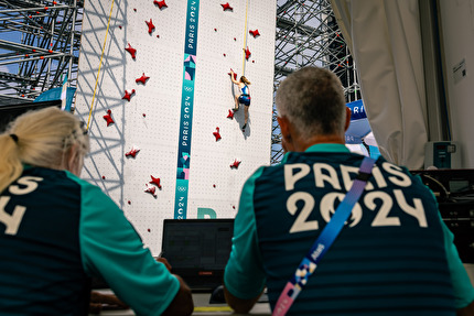 Giochi Olimpici Parigi 2024 - Giochi Olimpici Parigi 2024: allenamento sulla parete di arrampicata sportiva utilizzata per le Olimpiadi