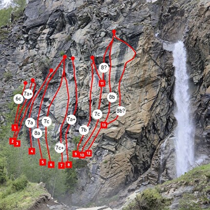 Cascata Lo Dard, Ollomont, Valle d'Aosta - Le vie di arrampicata nella falesia Cascata Lo Dard a Ollomont in Valle d'Aosta